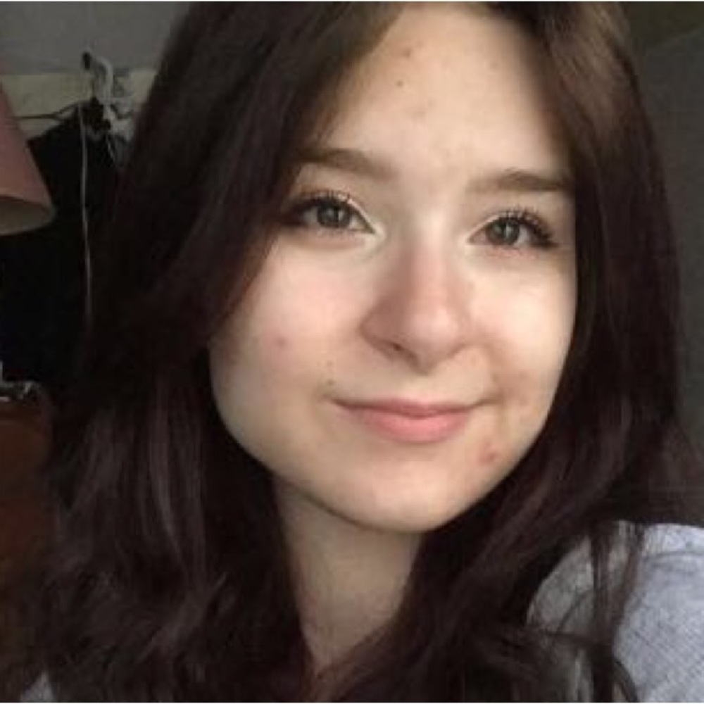 Meet your Posher, Lorianne